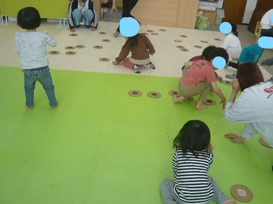 男の子vs女の子