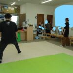 だーるまさんが…