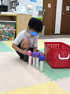 9月9日（金）ボールを乗せて