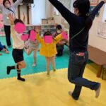 3月16日(木)　💃からだをうごかそう♫3つのポーズ💃