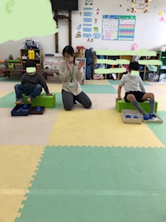 3月14日（火）足でつかもう👣