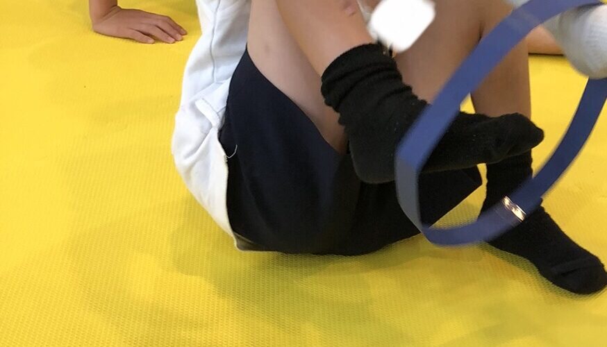7月13日（木）テープ足送りゲーム👣