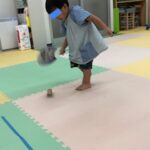8月４日(金)　うちわでころころ