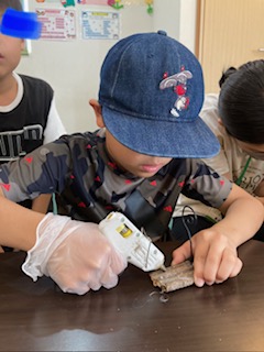 8月10日(木)　フォトスタンド作り😯