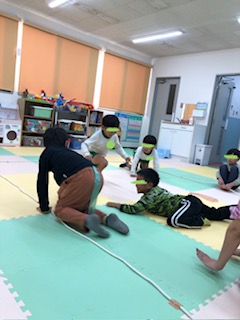 10月23日（月）しっぽとりゲーム
