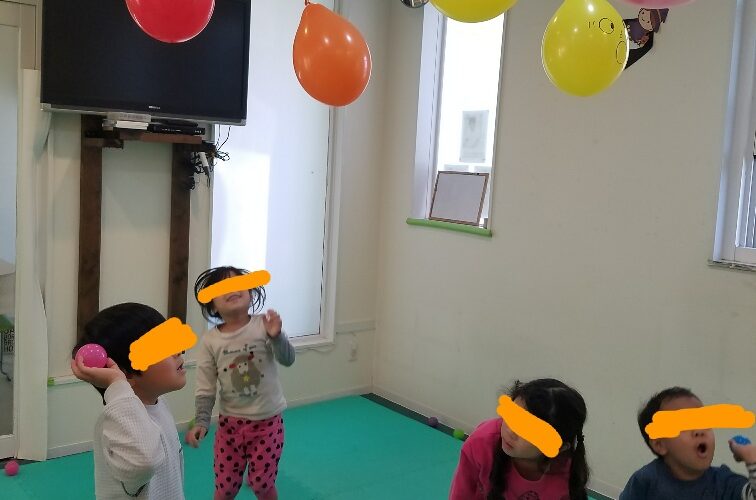 11月8日（水）🎈風船で遊ぼう！！　