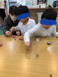 11月30日（木）スピンボールを作ろう🔵