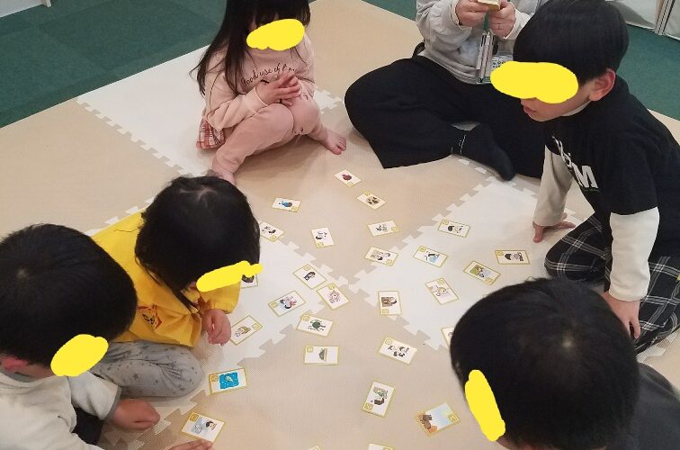 1月30日　カルタ取り👀✋
