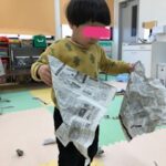 2月2日(金)新聞紙遊び