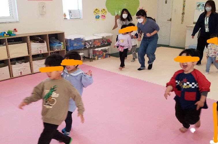 ４月１６日（火）だるまさんがころんだ