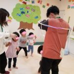 ４月２６日(金)フラフープでしっぽ取り！
