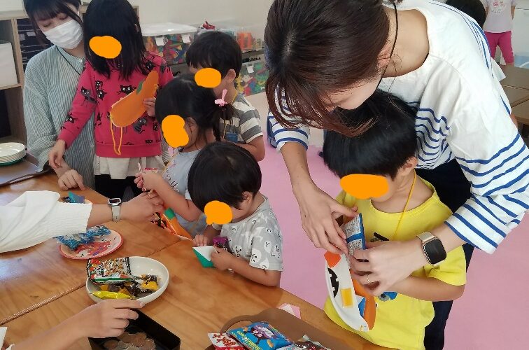 10月５日（土）　ハロウィンカバンでおかいものごっこ🎃