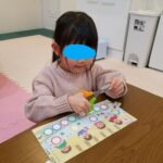 １月２１日(火)　ハサミ・のりを使おう！！
