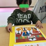 2月22日(土)カレンダー作り&はこびリレー😊