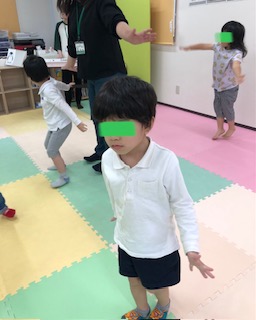 4月22日(火)動物になりきろう🐘🐇🐸🐧