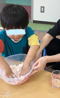 9月20日(土)こねこねびよーん