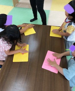 7月9日(火)粘土あそび🍡