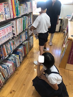 7月9日(火)第2回　本を借りに行こう📖