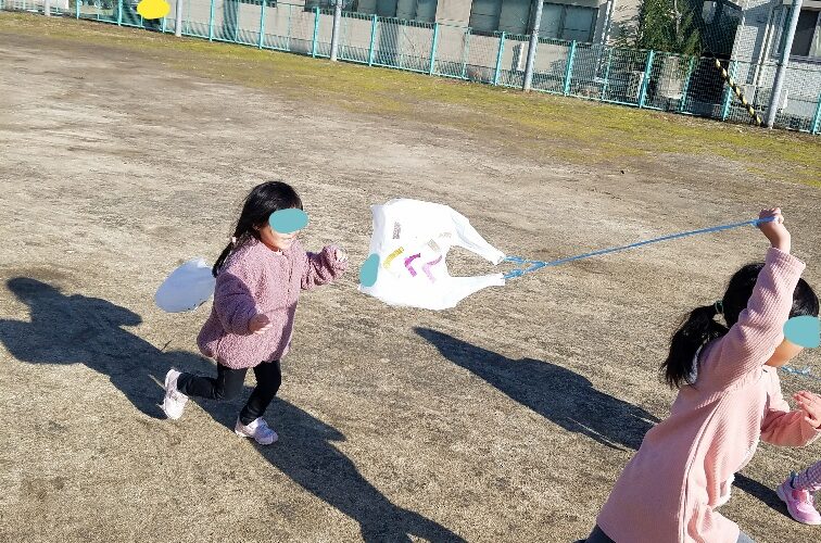 1月11日(土)　凧あげをしよう🌞