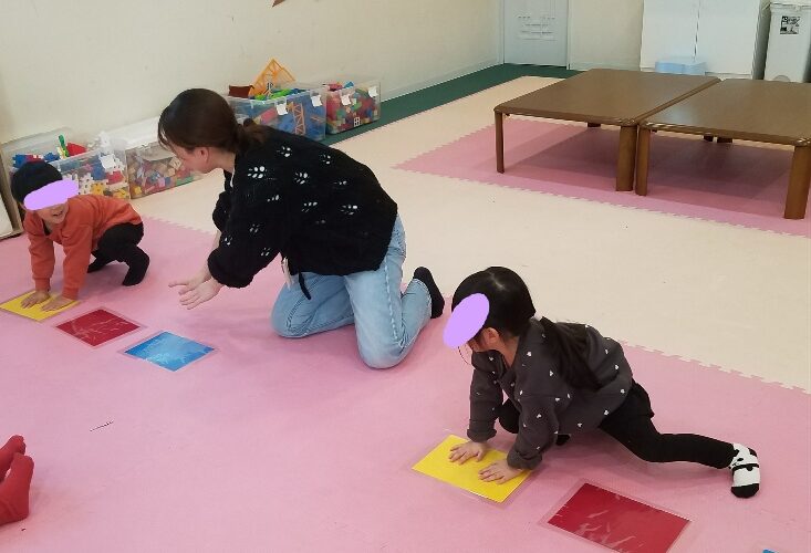 1月18日(土)　よーく聞いて！いろタッチ🌈✋