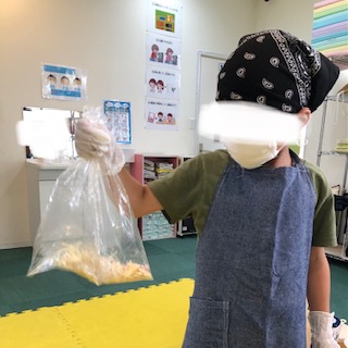 6月21日(土) 不思議なたまご(実験)・カルピス&じゃがいものガレット作り