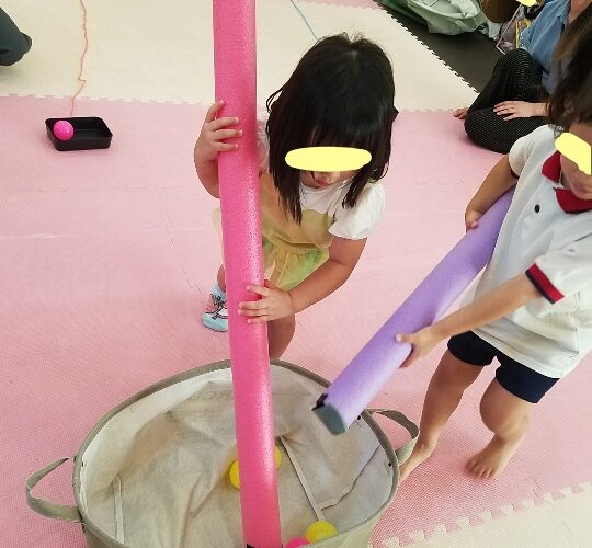 7月24日(木) 協力ボール運びゲーム🥎