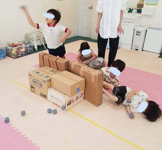 ７月２５日（金）投げて隠れてゲーム💨